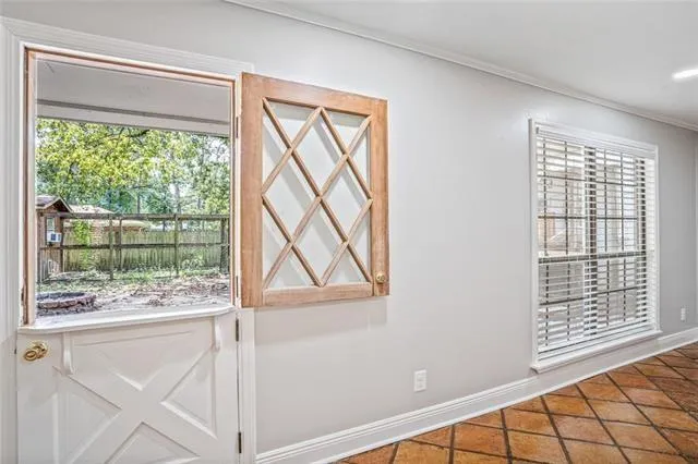 $2,450 | 1125 Forest Lane, Unit A, Mandeville, LA 70448