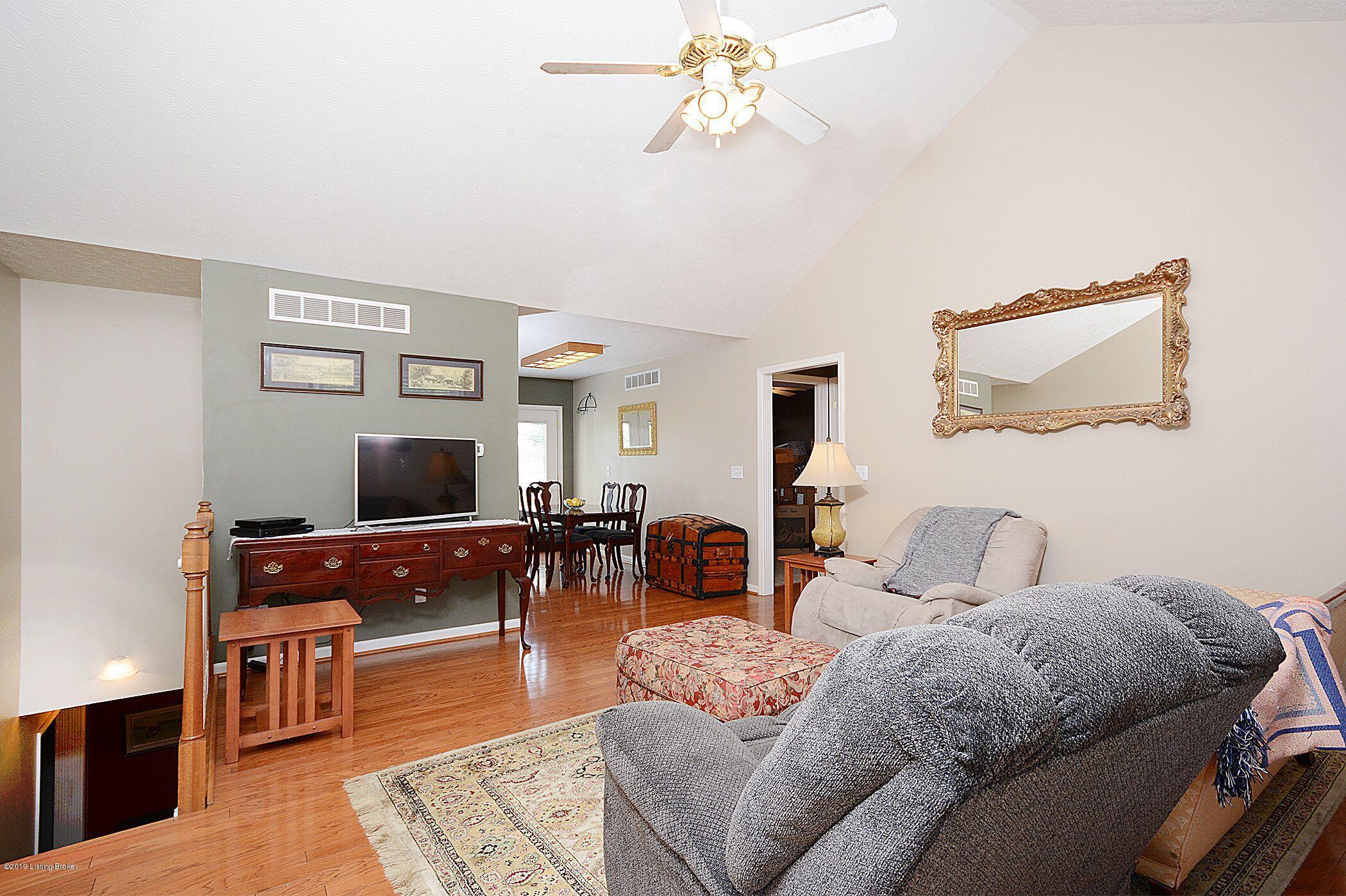 988 Peytona Beach Road Waddy, KY 40076 - Photo 8 of 28 GREAT ROOM