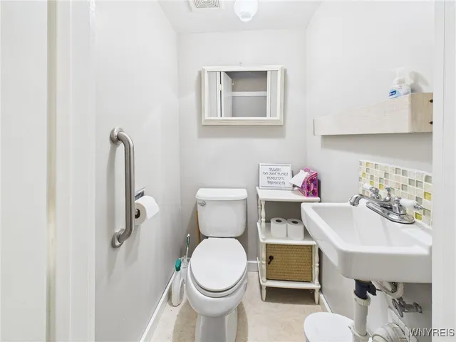 $136,900 | 33 West Main Street, Angelica, NY 14709