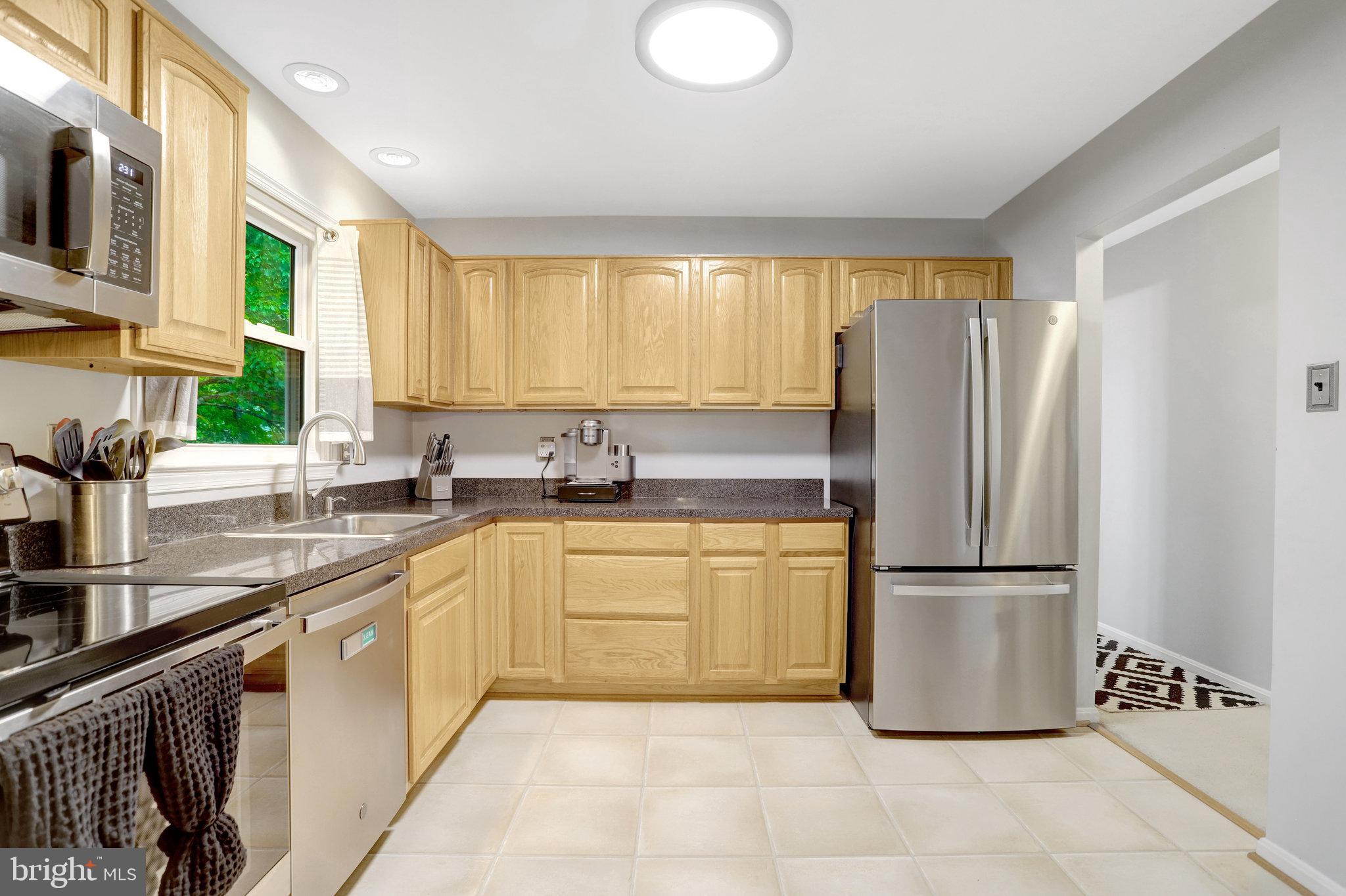 4518 Flintstone Road Alexandria, VA 22306 - Photo 17 of 62