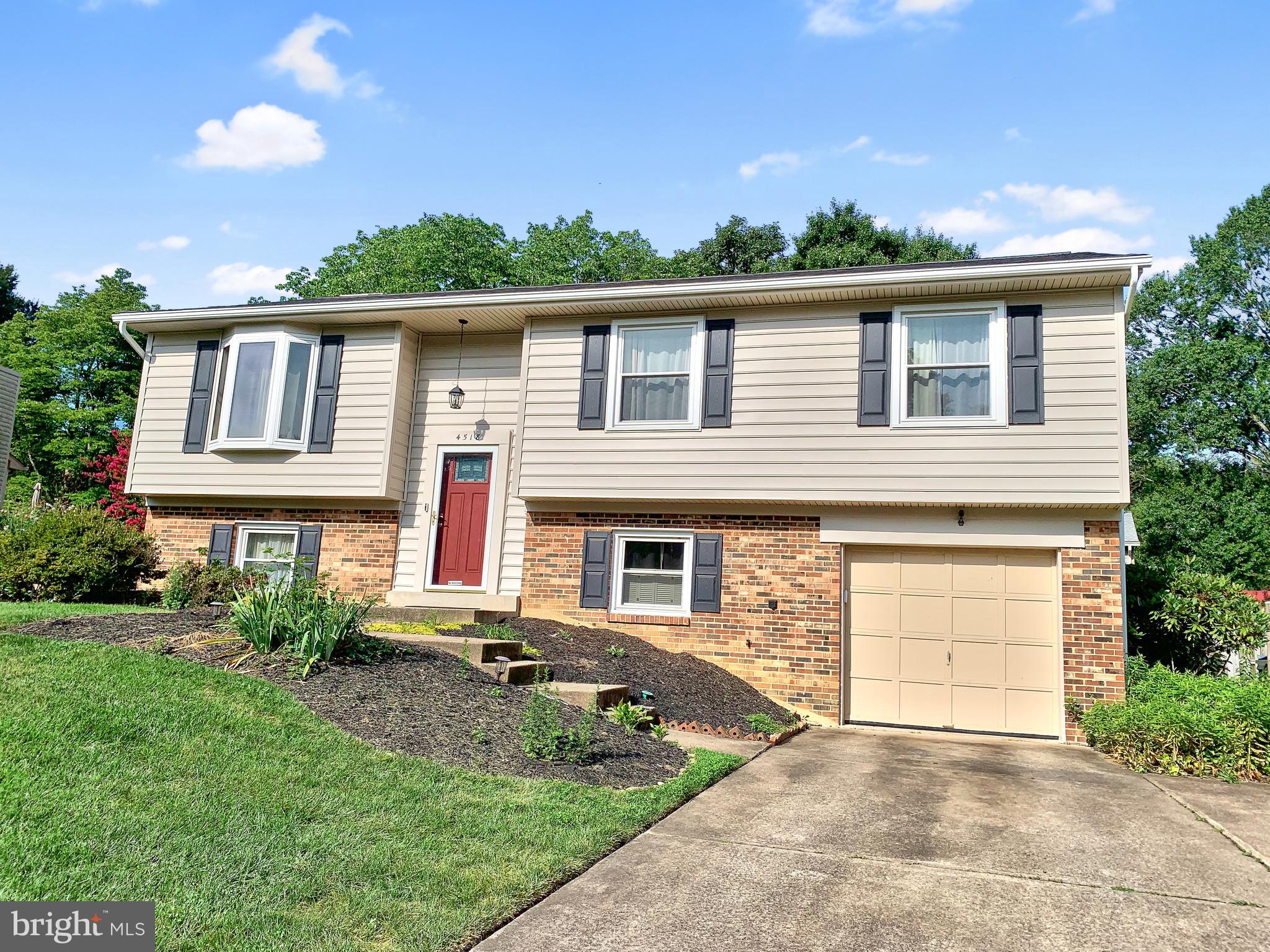 4518 Flintstone Road Alexandria, VA 22306 - Photo 4 of 62