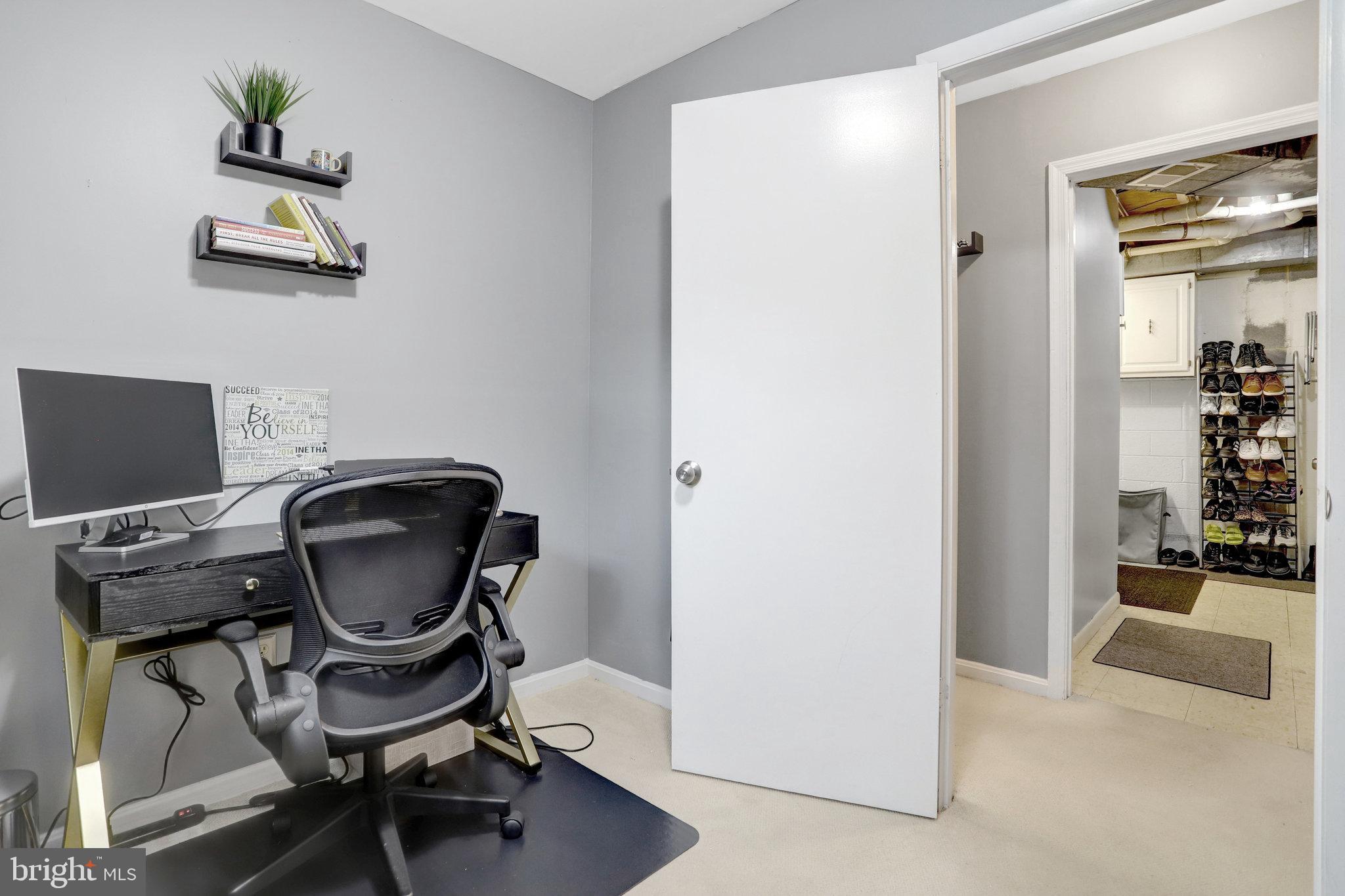 4518 Flintstone Road Alexandria, VA 22306 - Photo 49 of 62