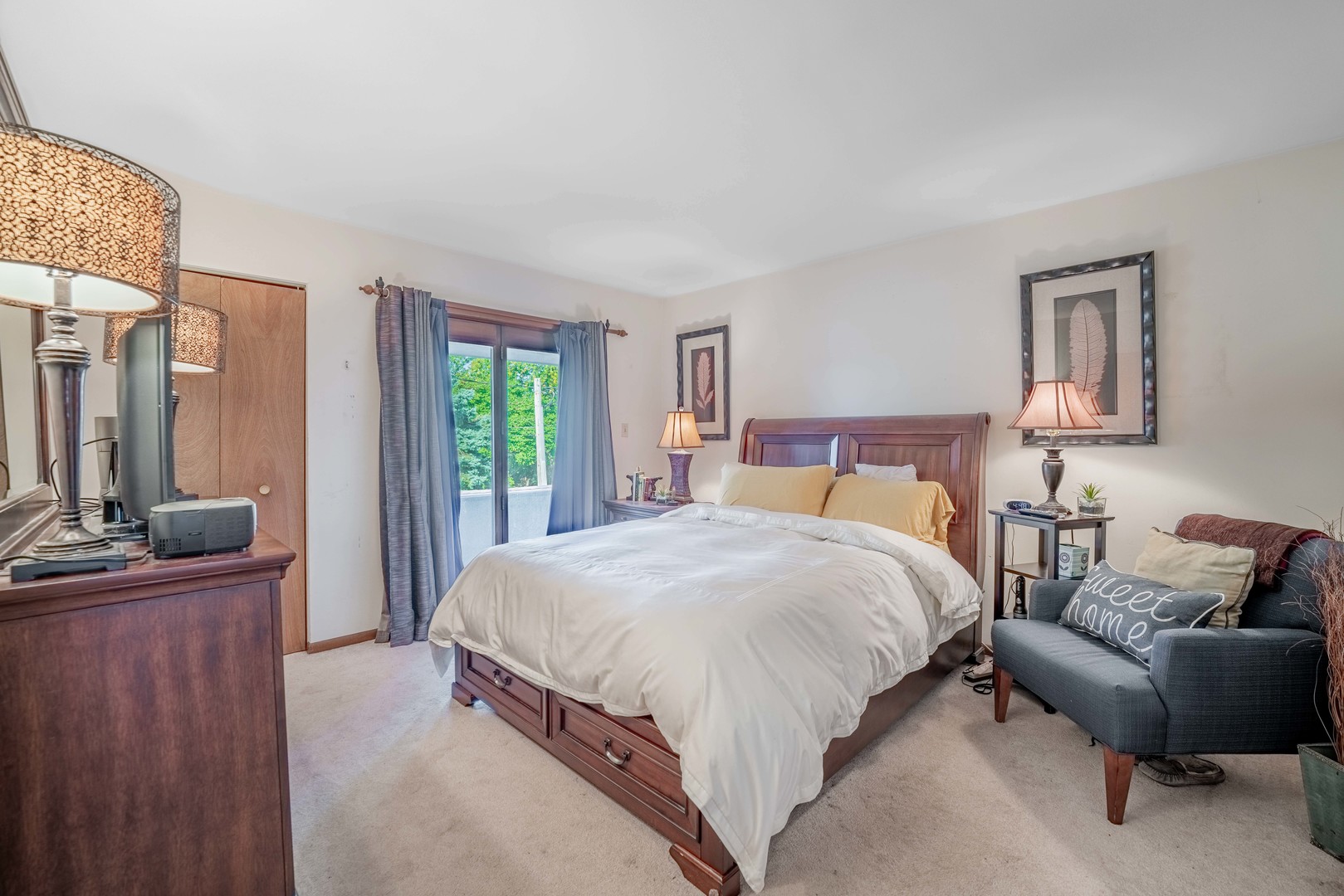 3632 Harlem Avenue Riverside, IL 60546 - Photo 17 of 26 a bedroom with a bed and a couch