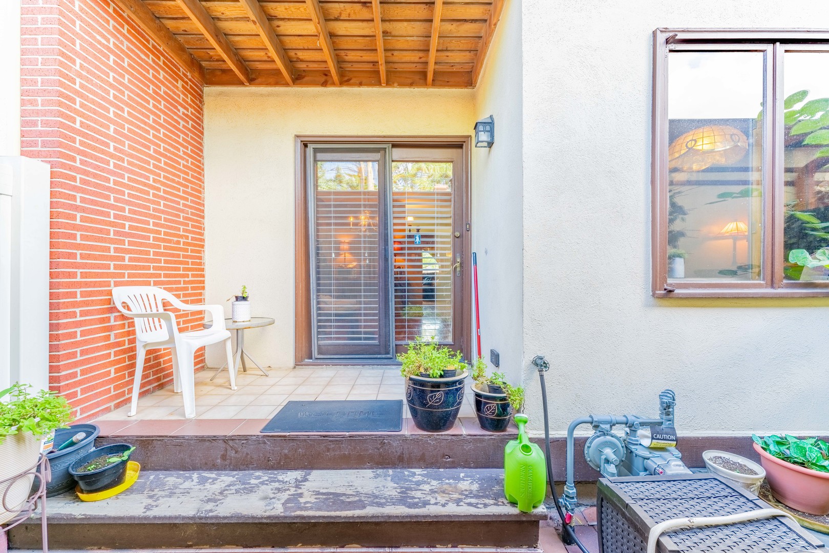3632 Harlem Avenue Riverside, IL 60546 - Photo 23 of 26 a living room filled with furniture