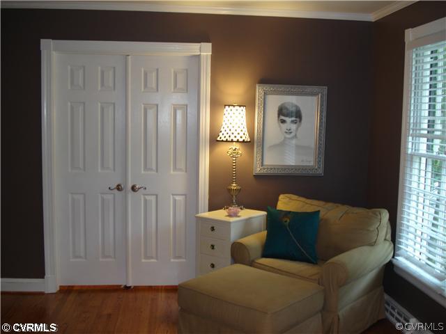 4025 Poplar Grove Road Midlothian, VA 23112 - Photo 3 of 12 a living room with furniture and a window