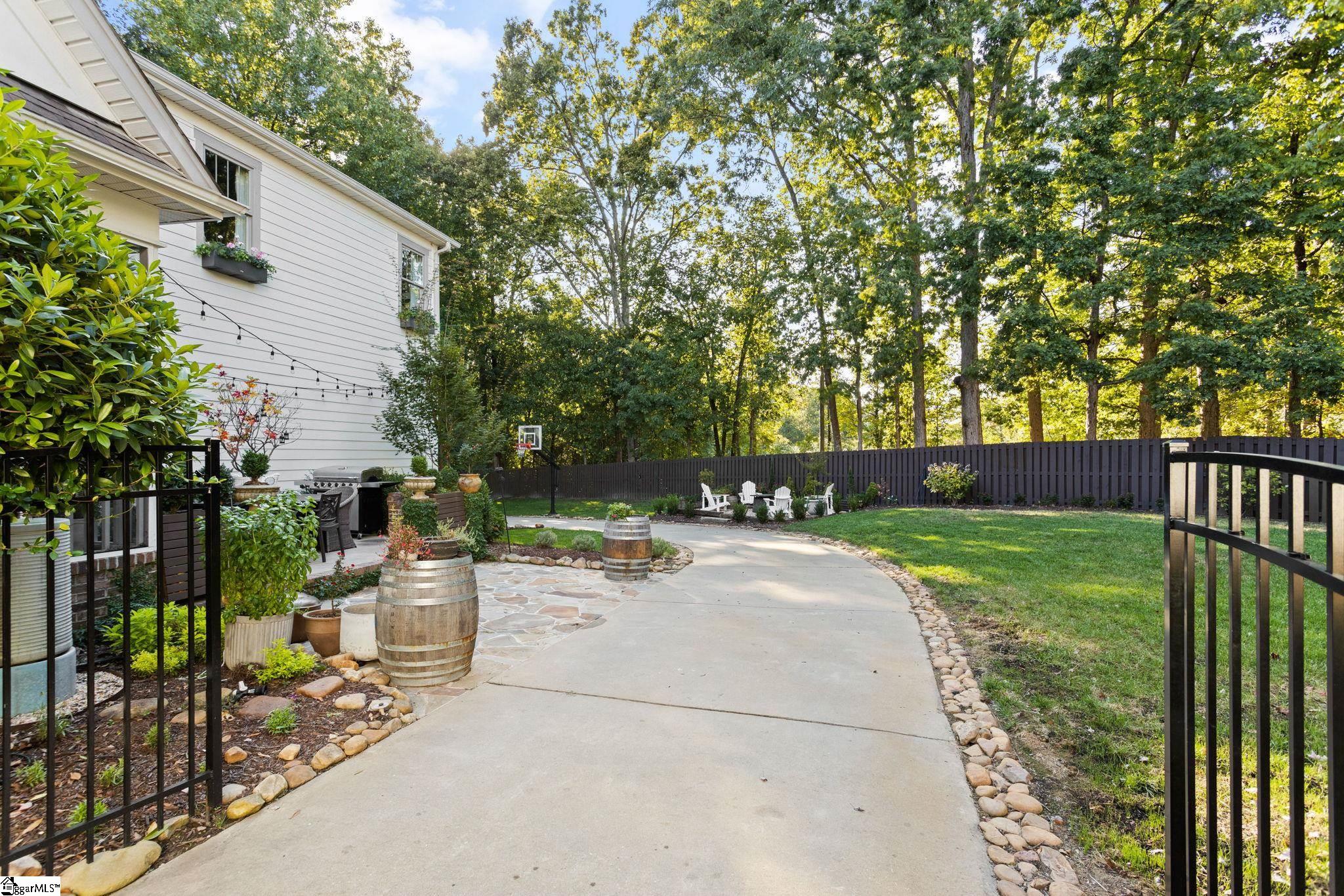 317 St Helena Court Greenville, SC 29607 - Photo 33 of 35