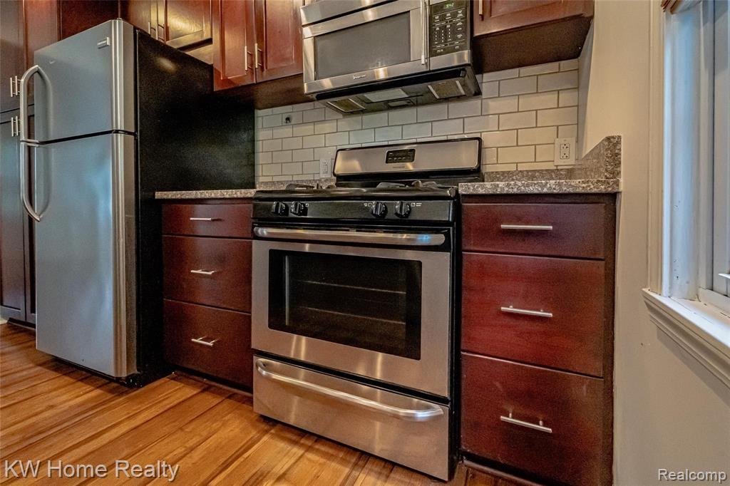 6914 Halyard Road Bloomfield Hills, MI 48301 - Photo 8 of 44