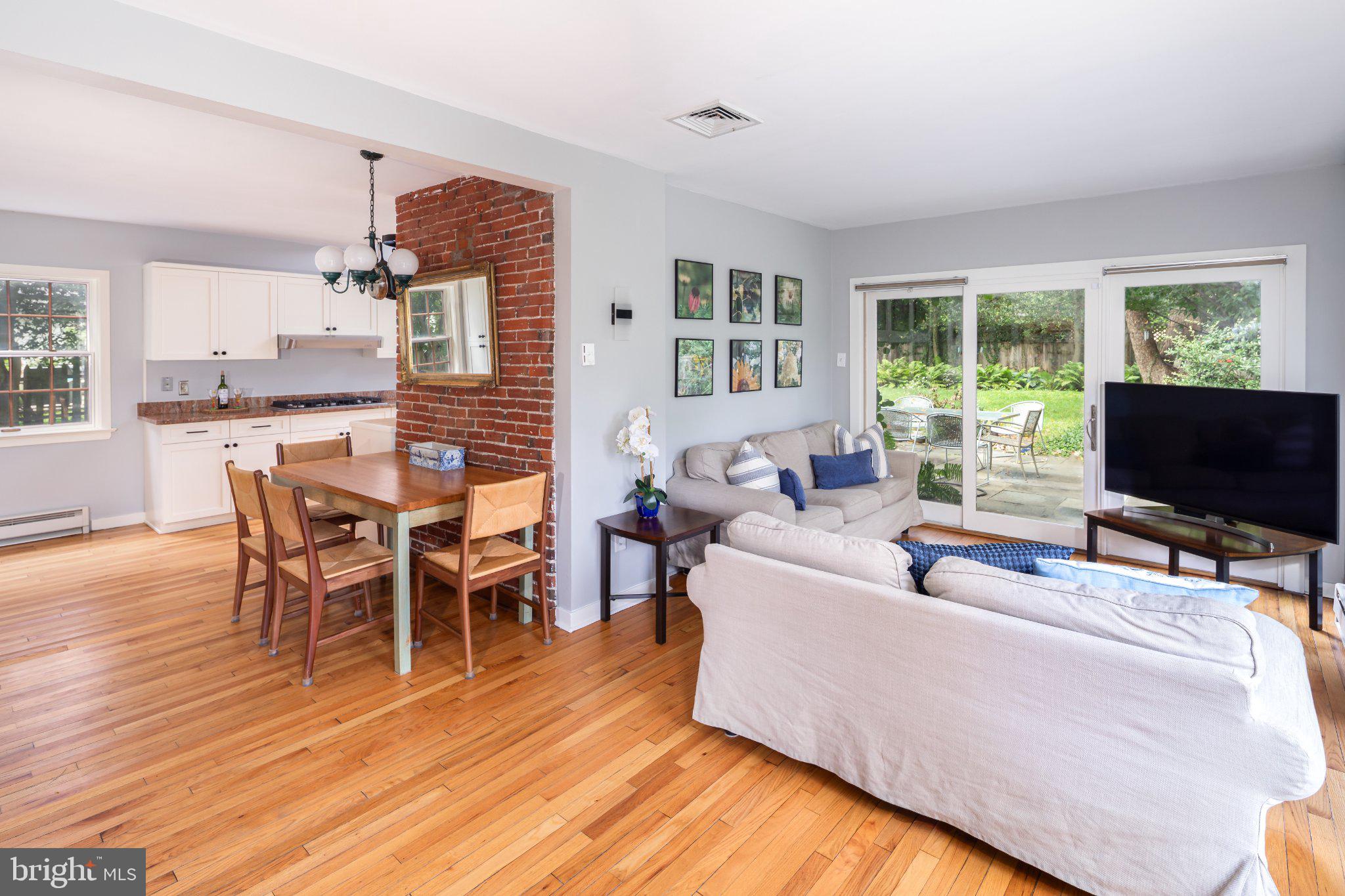 123 Penarth Road Bala Cynwyd, PA 19004 - Photo 28 of 62 Kitchen Opens to Family Room w/ Slider to Rear