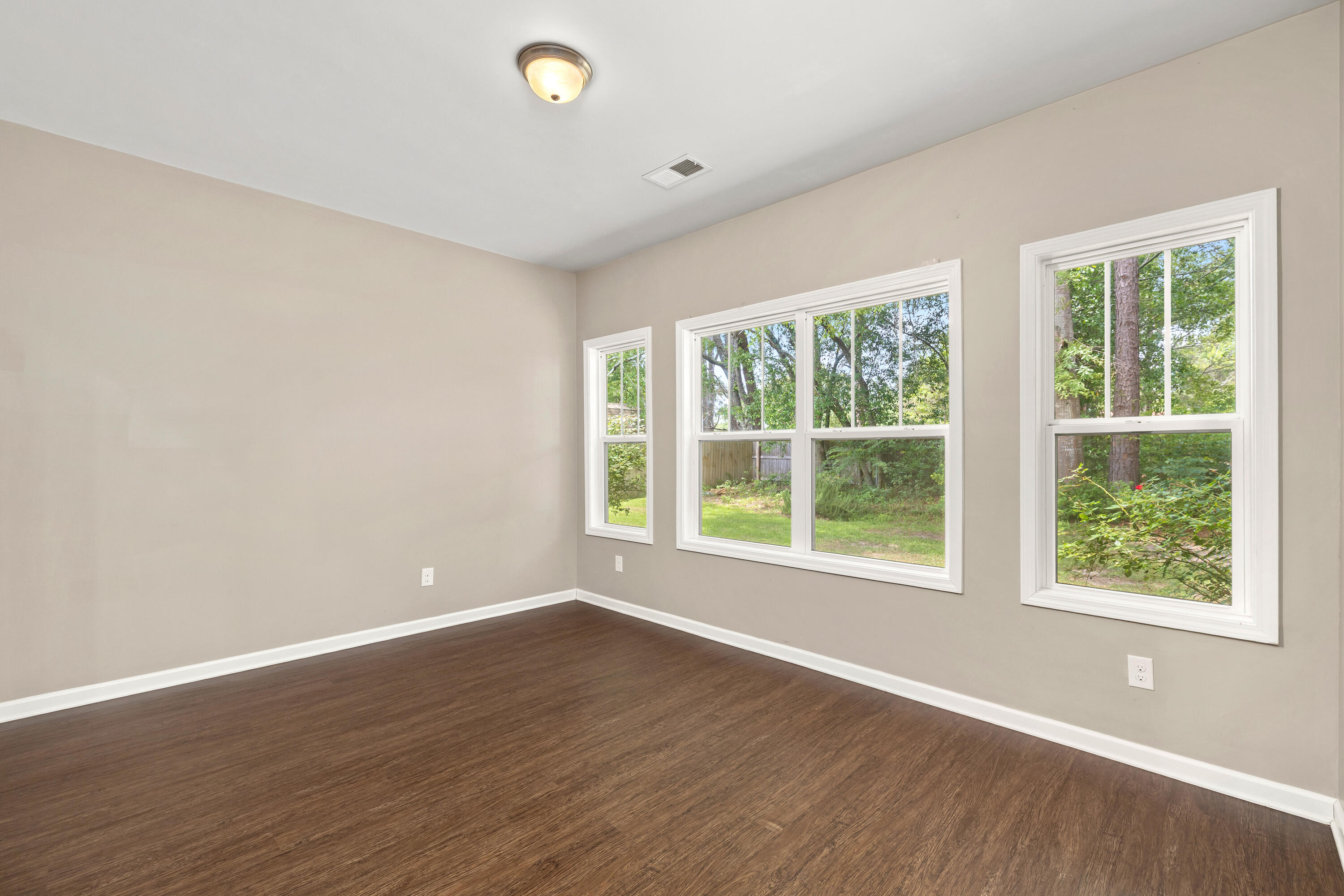 15 Whitetail Circle Sumter, SC 29154 - Photo 5 of 35