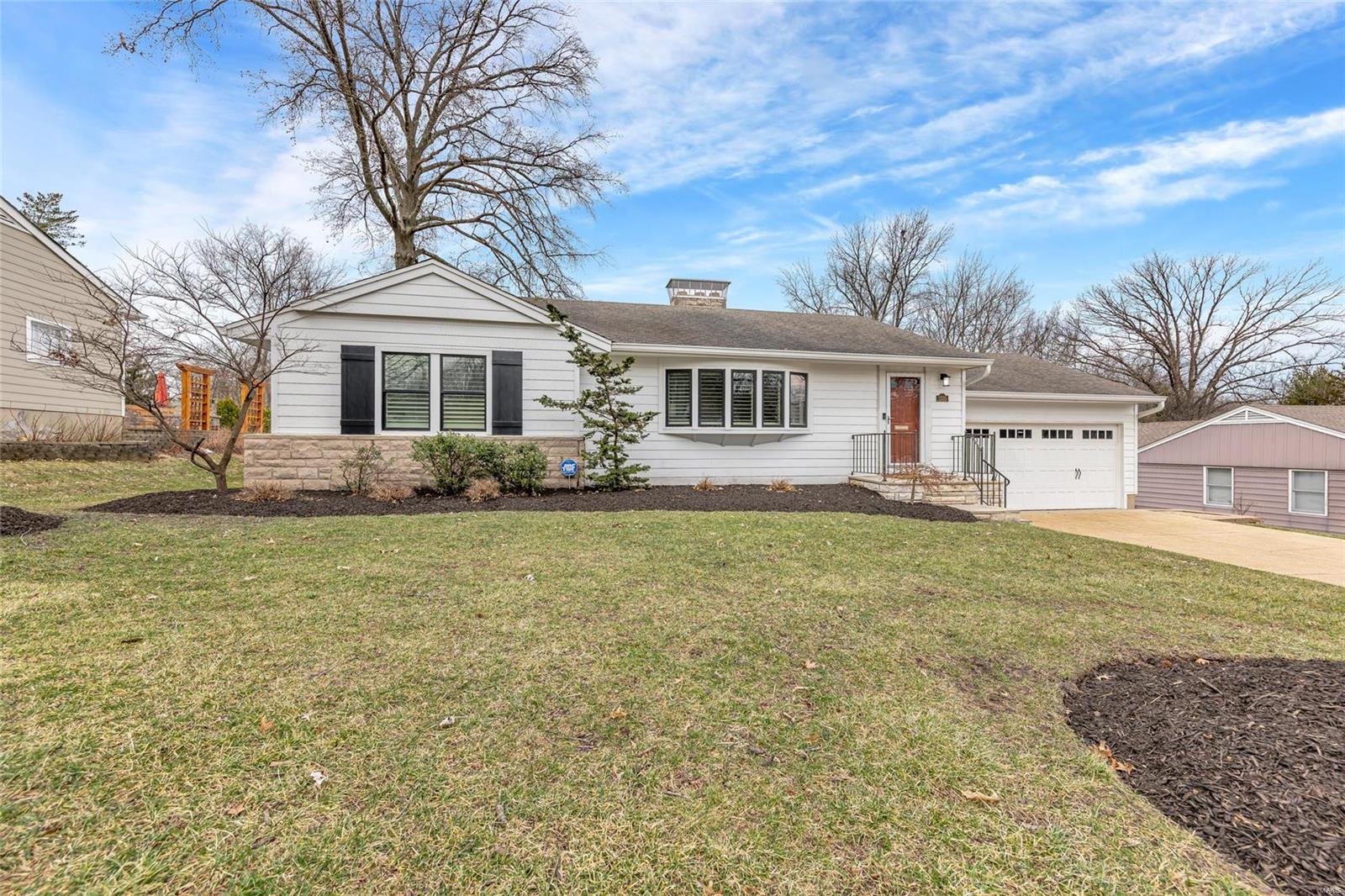 1505 Bridle Road St. Louis, MO 63119 - Photo 1 of 40 Gallery Image 1