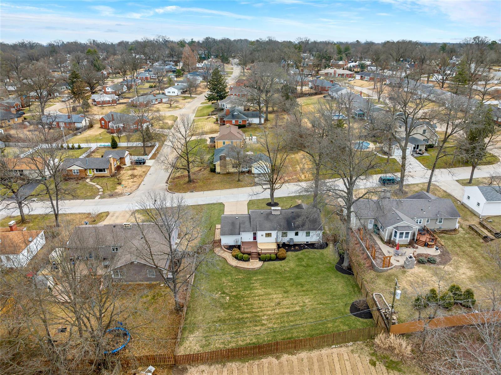 1505 Bridle Road St. Louis, MO 63119 - Photo 7 of 40 Gallery Image 7