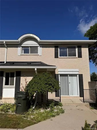 $1,750 | 8557 Winchester Drive, Sterling Heights, MI 48313