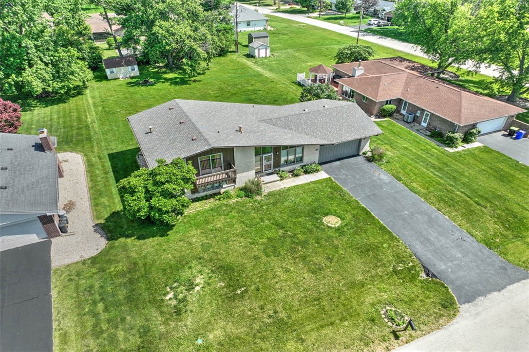 1618 Bob O Link Drive Decatur, IL 62521 - Photo 4 of 31