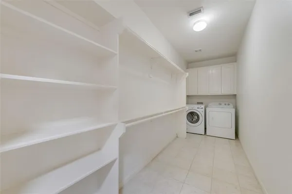$4,300 | 3207 Cole Avenue, Unit A, Dallas, TX 75204