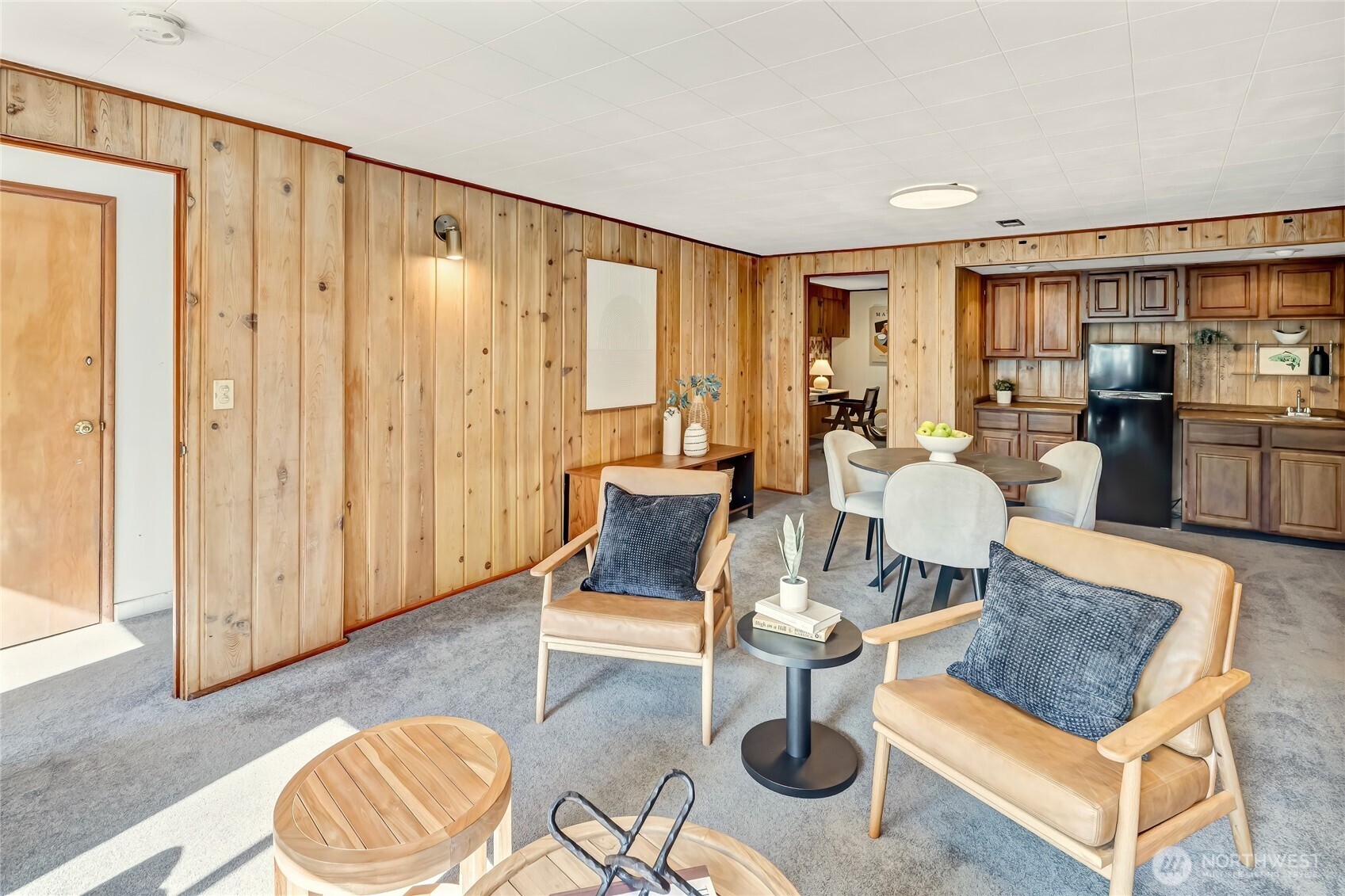7571 45th Avenue Southwest Seattle, WA 98136 - Photo 29 of 40 a living room with furniture and wooden floor