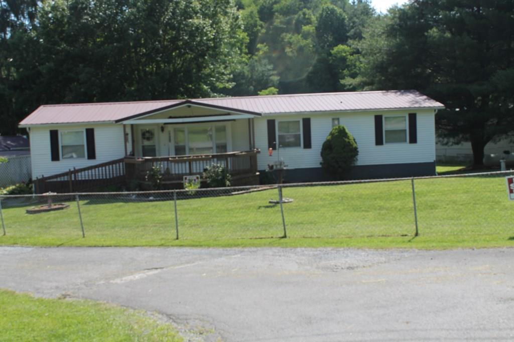 1023 Pinoak Road Lashmeet, WV 24733 - Photo 1 of 1 Gallery Image 1