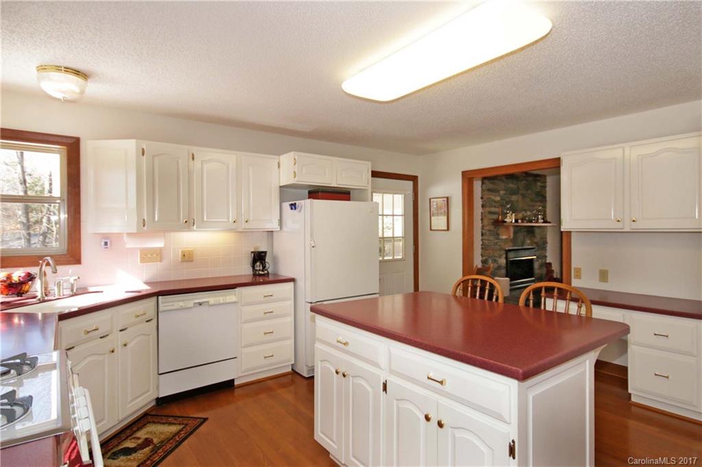 181 Ashbrook Road Statesville, NC 28677 - Photo 5 of 24 Gallery Image 5