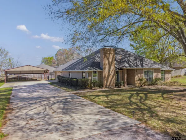 $297,000 | 307 Green Lane Trail, Whitehouse, TX 75791