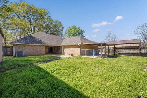 $297,000 | 307 Green Lane Trail, Whitehouse, TX 75791