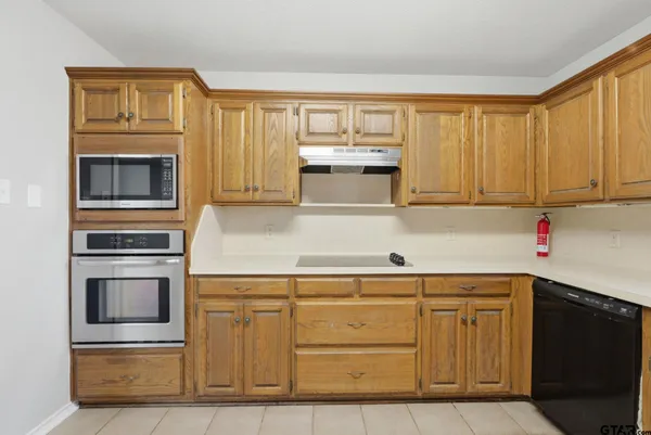 $297,000 | 307 Green Lane Trail, Whitehouse, TX 75791