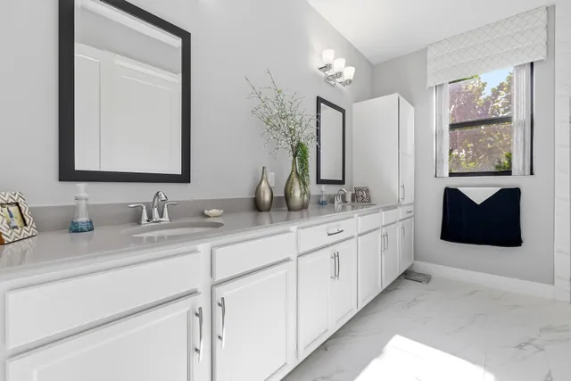 $599,900 | 5562 Starfish Road, The Acreage, FL 33470