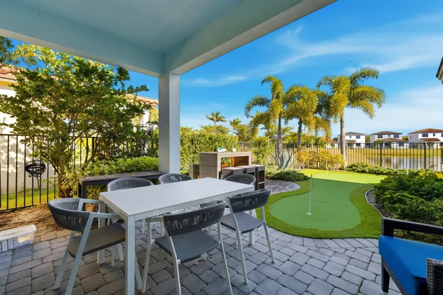 $599,900 | 5562 Starfish Road, The Acreage, FL 33470