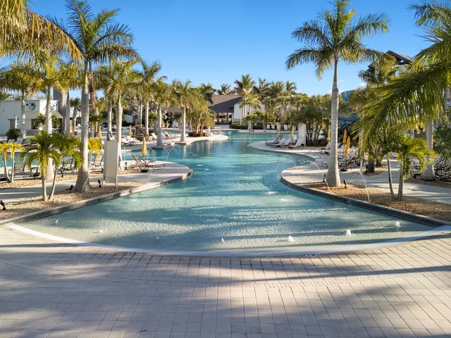 $599,900 | 5562 Starfish Road, The Acreage, FL 33470