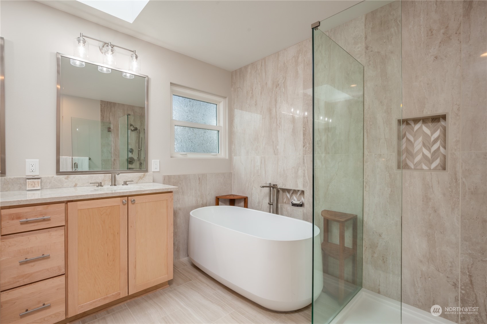 606 South 32nd Place Renton, WA 98055 - Photo 14 of 28 Gallery Image 14