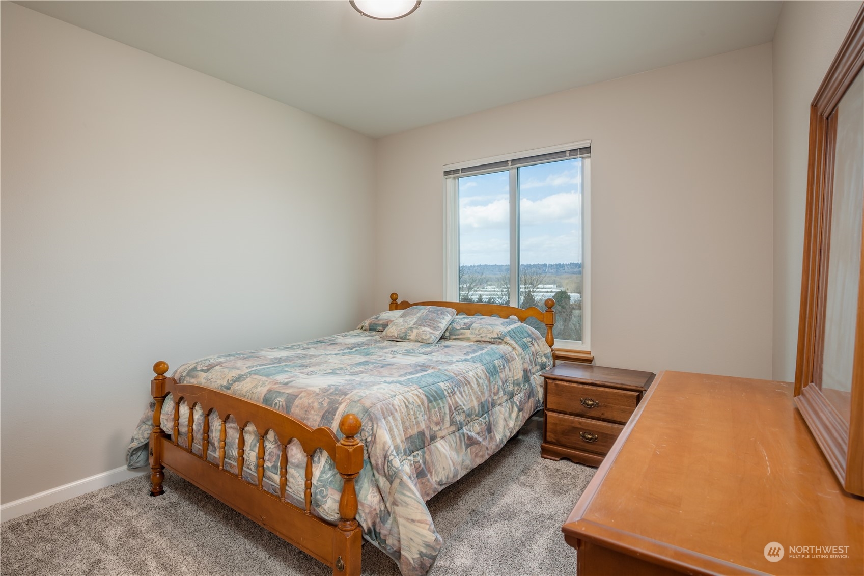 606 South 32nd Place Renton, WA 98055 - Photo 15 of 28 Gallery Image 15