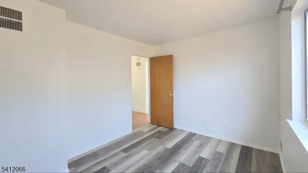 $2,300 | 619 Sussex Street, Harrison, NJ 07029