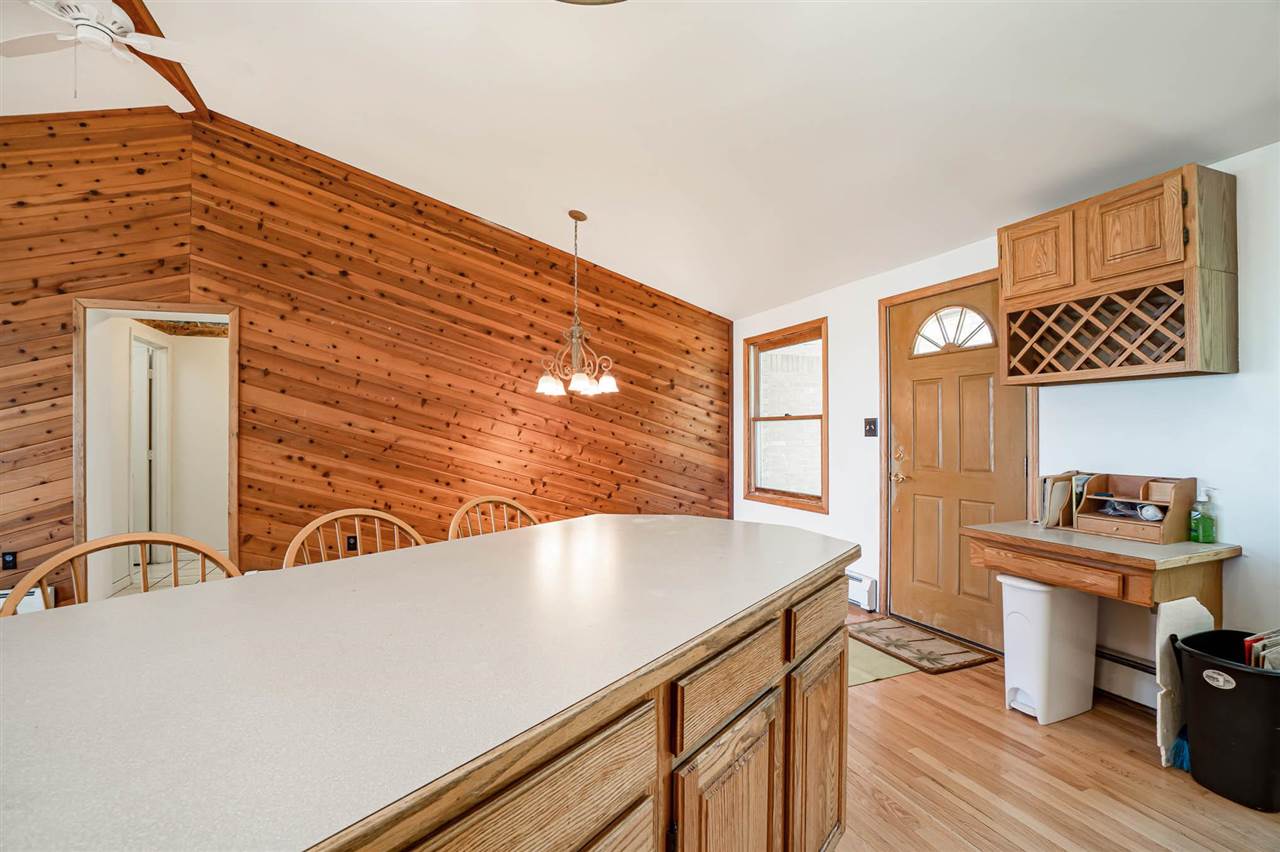 184 North Linwood Beach Road Linwood, MI 48634 - Photo 15 of 32