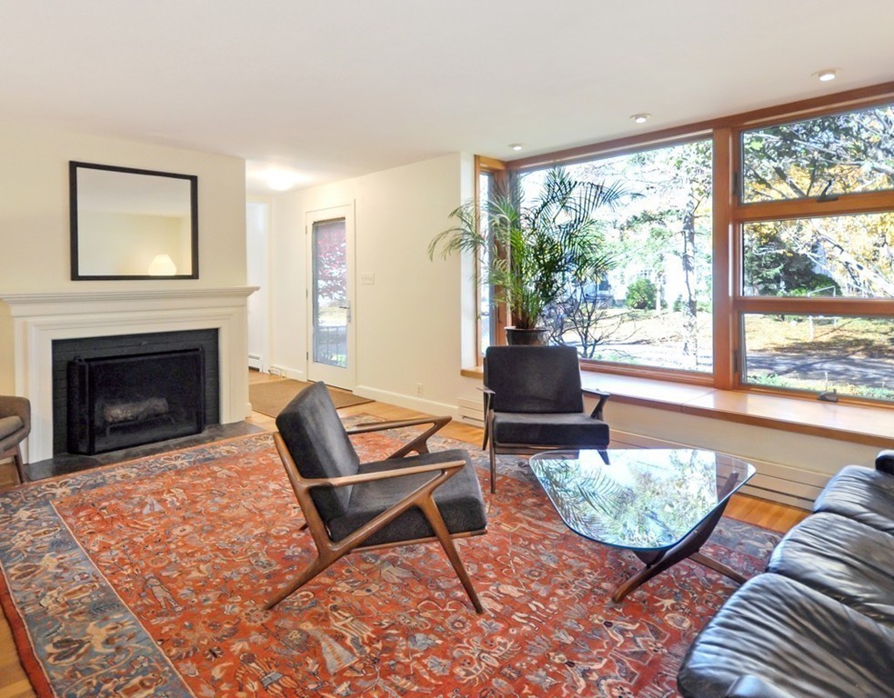 21 Arrowhead Road Concord, MA 01742 - Photo 3 of 22