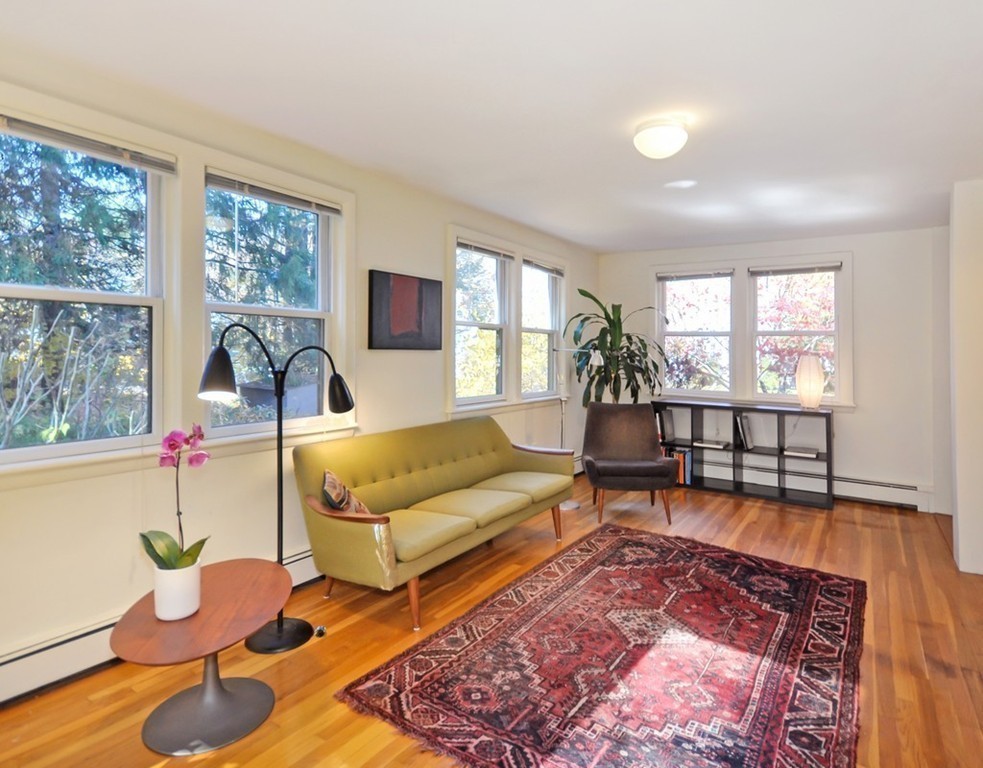 21 Arrowhead Road Concord, MA 01742 - Photo 5 of 22