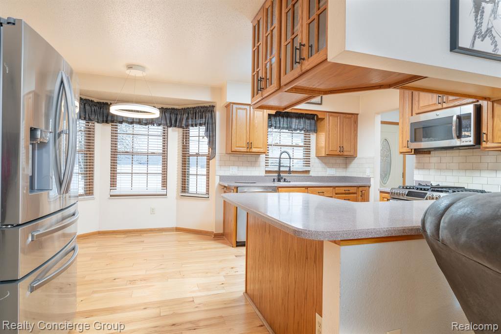 1339 West Dean Road Temperance, MI 48182 - Photo 13 of 35