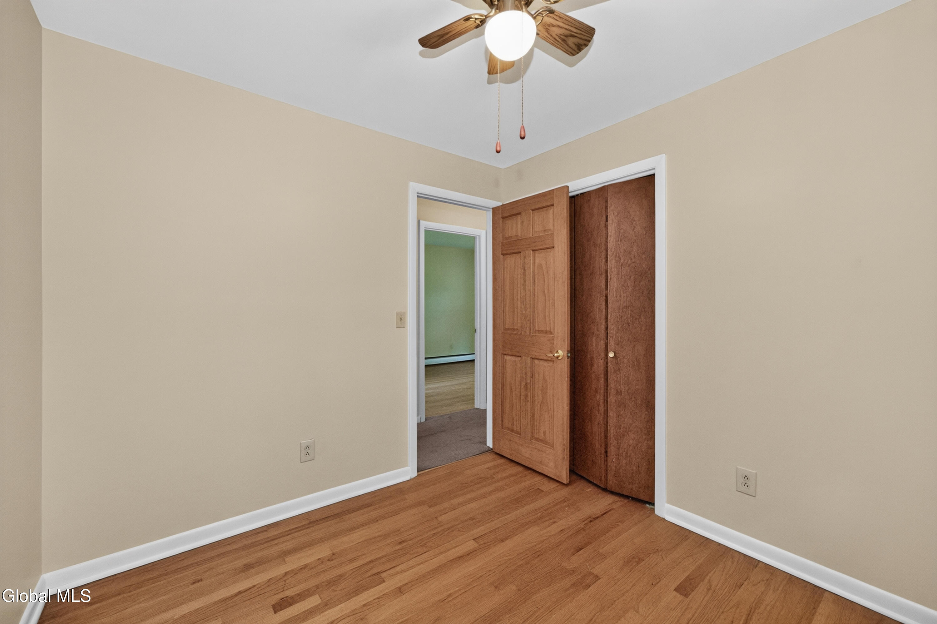 295 Font Grove Road Bethlehem, NY 12159 - Photo 18 of 53 5 Bedroom 4