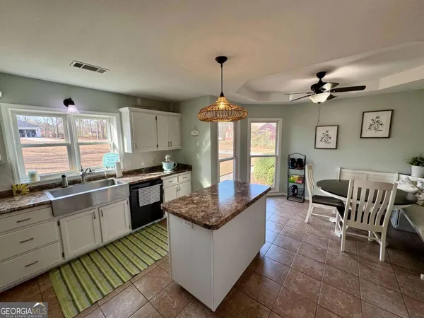 $334,000 | 818 Miracle Lane, Vidalia, GA 30474