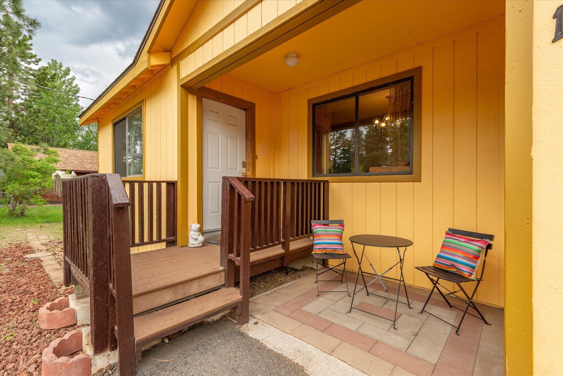 16006 Rolands Way Truckee, CA 96161 - Photo 2 of 19 a view of two chairs in the room