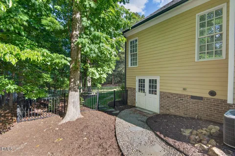 $895,000 | 1808 Haddington Drive, Durham, NC 27712