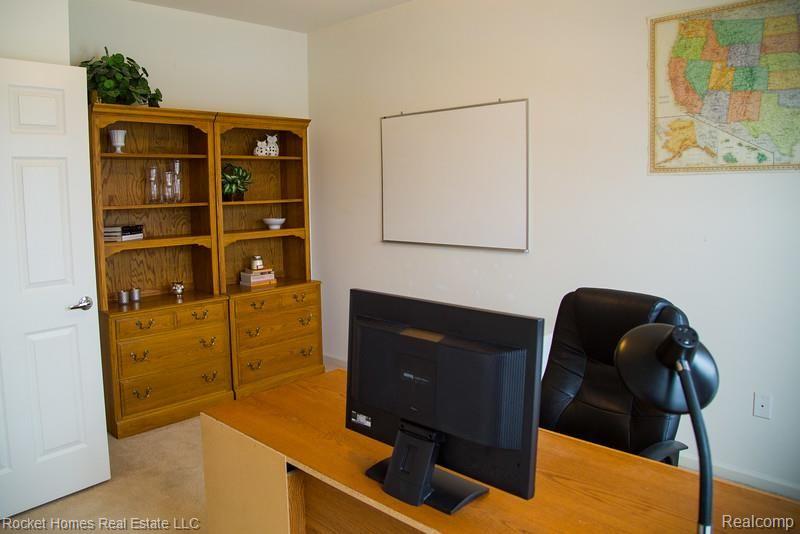 49690 Potomac Road, Unit 73 Canton, MI 48188 - Photo 9 of 29 Study