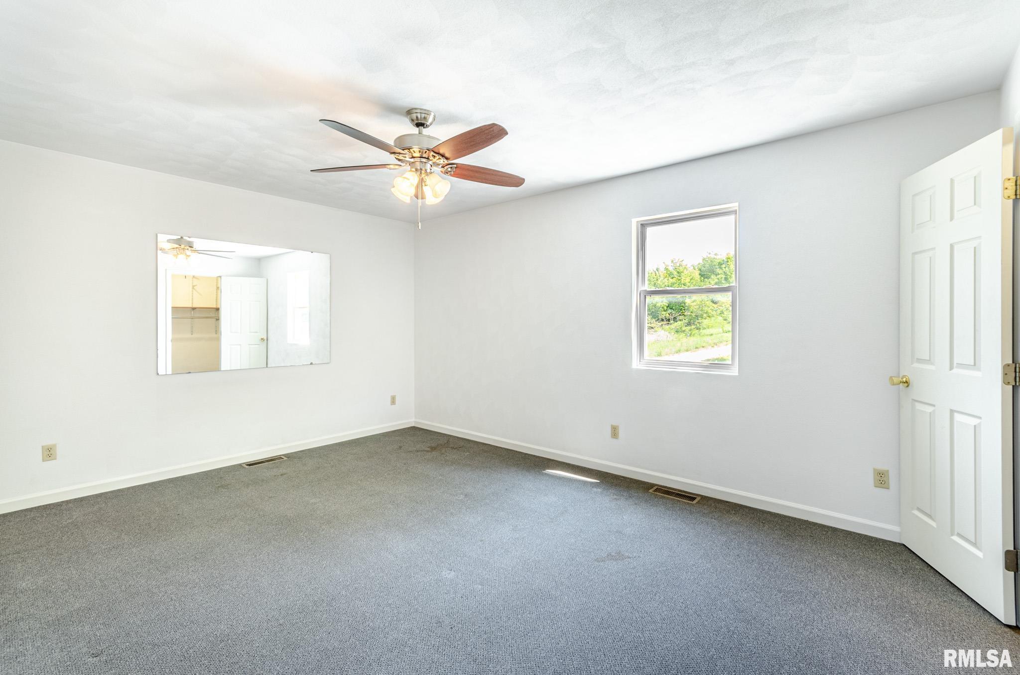 6931 Bass Road Manito, IL 61546 - Photo 15 of 27 Gallery Image 15