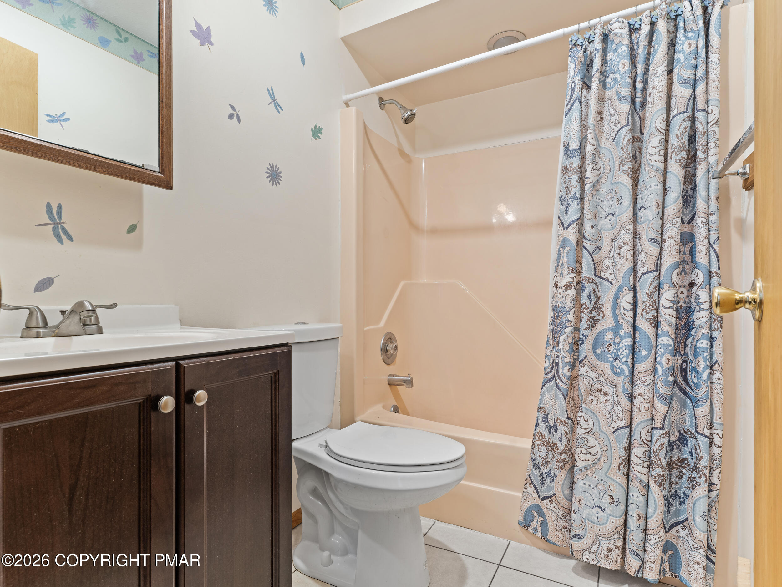 270 Manchester Drive Bushkill, PA 18324 - Photo 27 of 58 a bathroom with a sink a toilet and shower