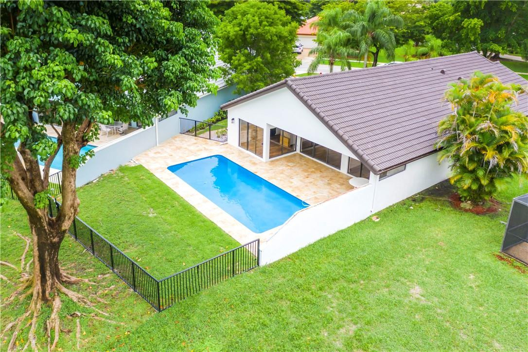 11135 Highland Circle Boca Raton, FL 33428 - Photo 2 of 24 Photo 2