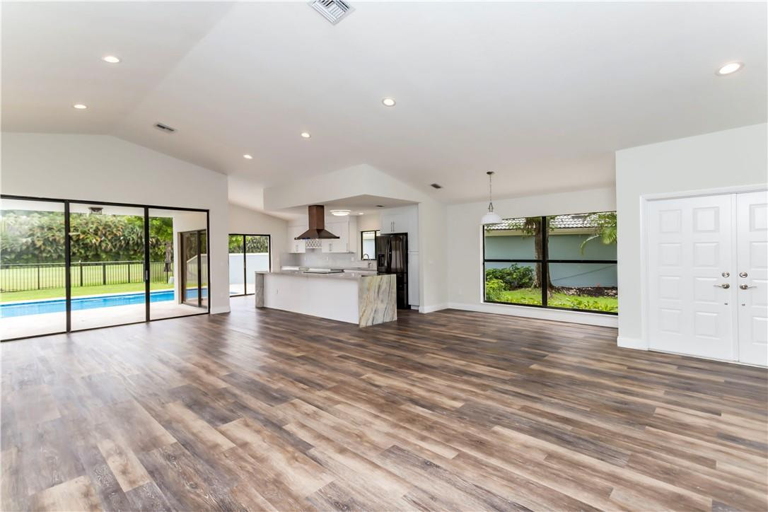 11135 Highland Circle Boca Raton, FL 33428 - Photo 7 of 24 Photo 7