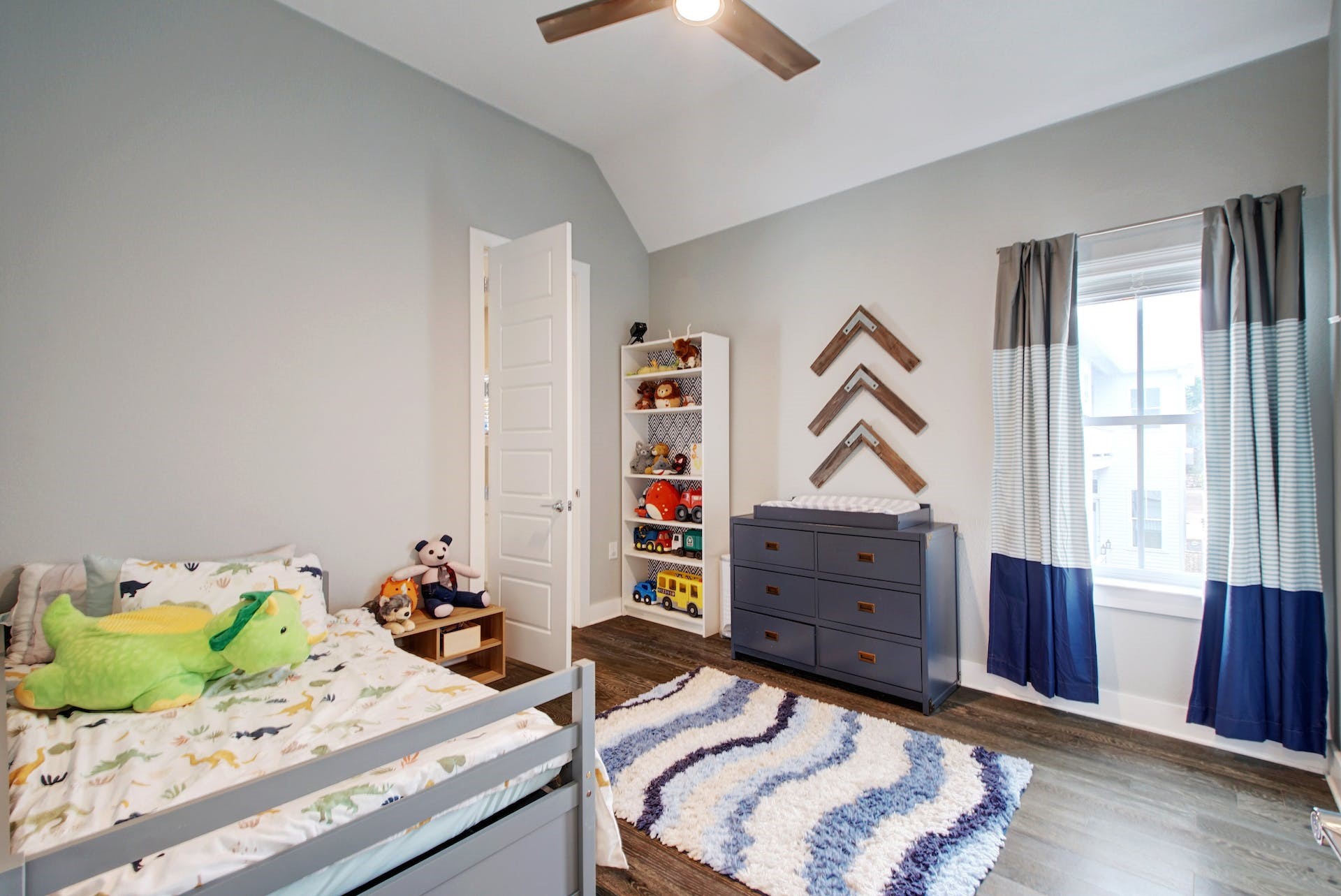 4810 Springdale Road Austin, TX 78723 - Photo 28 of 36