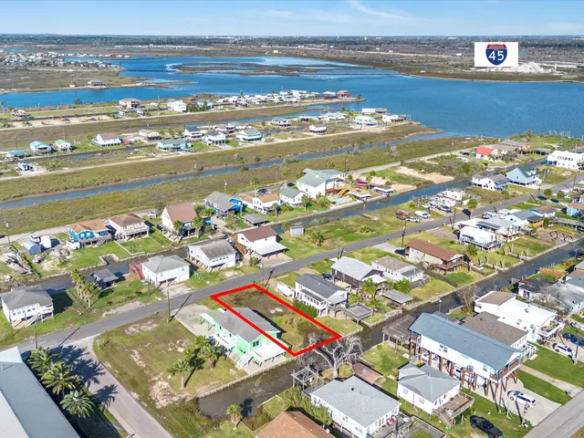 $65,000 | 0 Delesandri Drive, Hitchcock, TX 77563