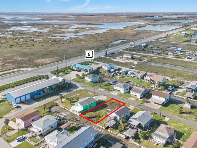 $65,000 | 0 Delesandri Drive, Hitchcock, TX 77563