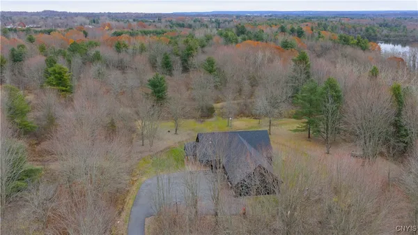 $699,000 | 23610 Fetterly Road, Brownville, NY 13634