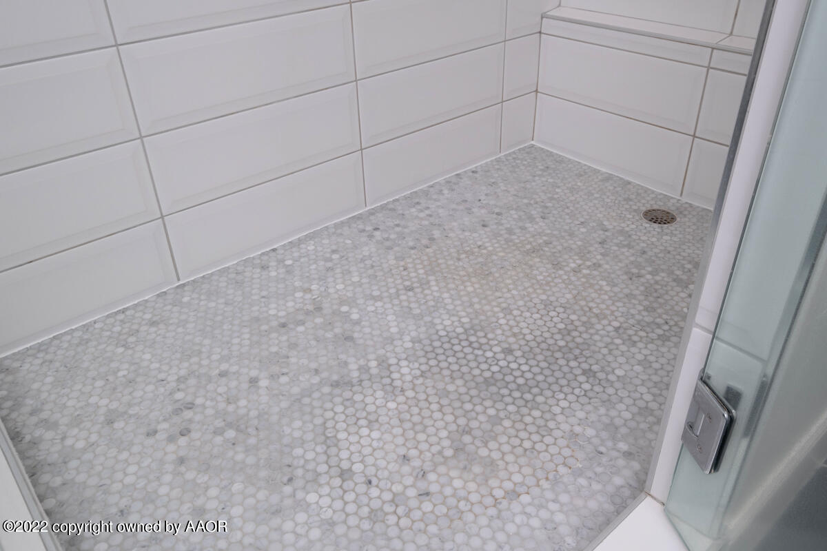17530 Corman Ranch Road Canyon, TX 79015 - Photo 55 of 92 17530_Corman_Ranch_Rd-54_Master_Bath
