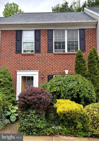 $3,395 | 616 Bellerive Court, Unit 85, Arnold, MD 21012