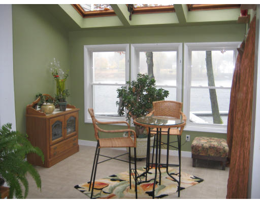 633 Riverside Avenue, Unit 5 Haverhill, MA 01830 - Photo 3 of 13 Gallery Image 3